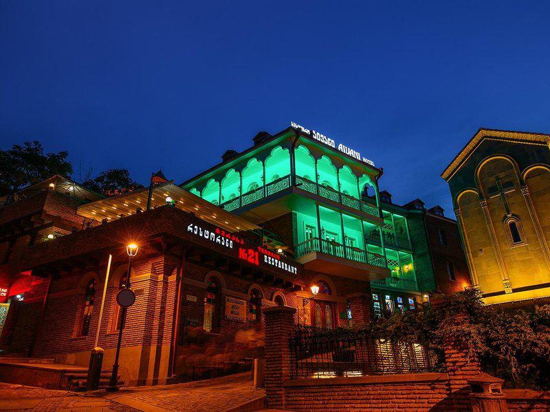 1E524FD943DCD0A7E68CAA314BE3D0B4