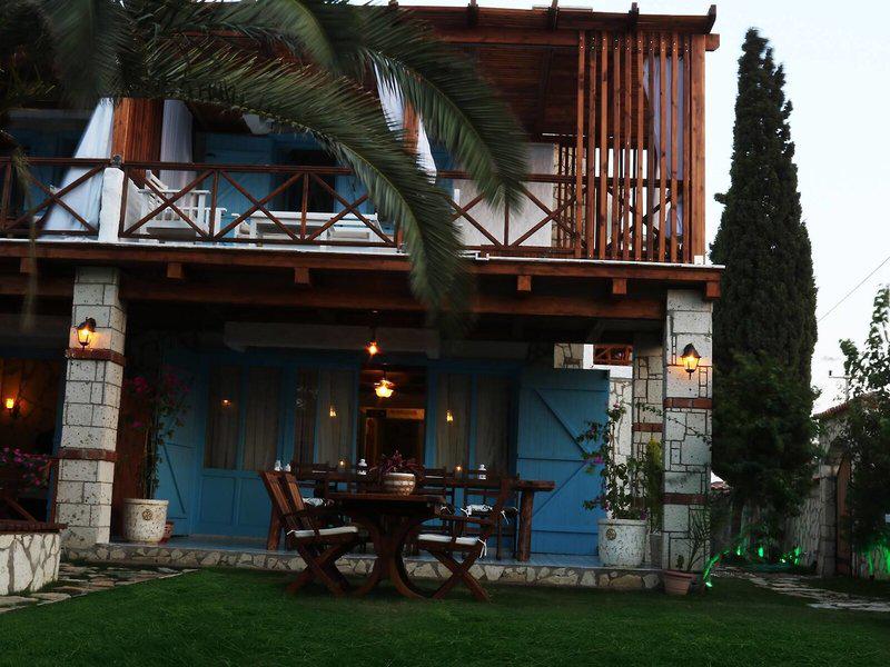 E60A8994E119D4281104A4689EF3EF2B