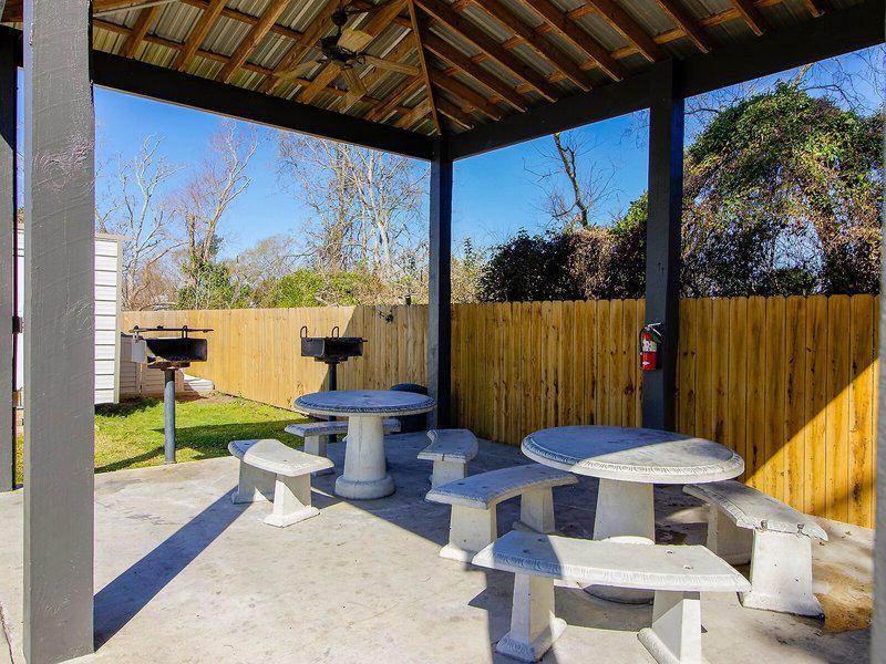 278DB01CEAF94F9CB72FB2290136CE7B