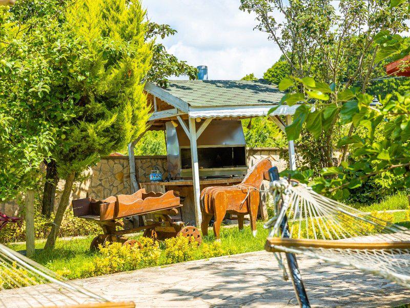 1098DFC147E11221F23A38BCB7CAF5B0