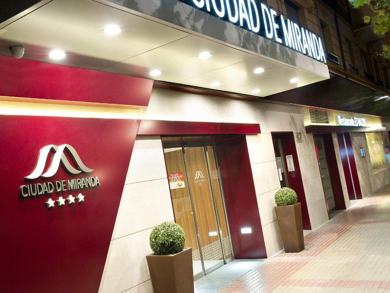 B33963AC08FDA6AA35EE439A5C74674B