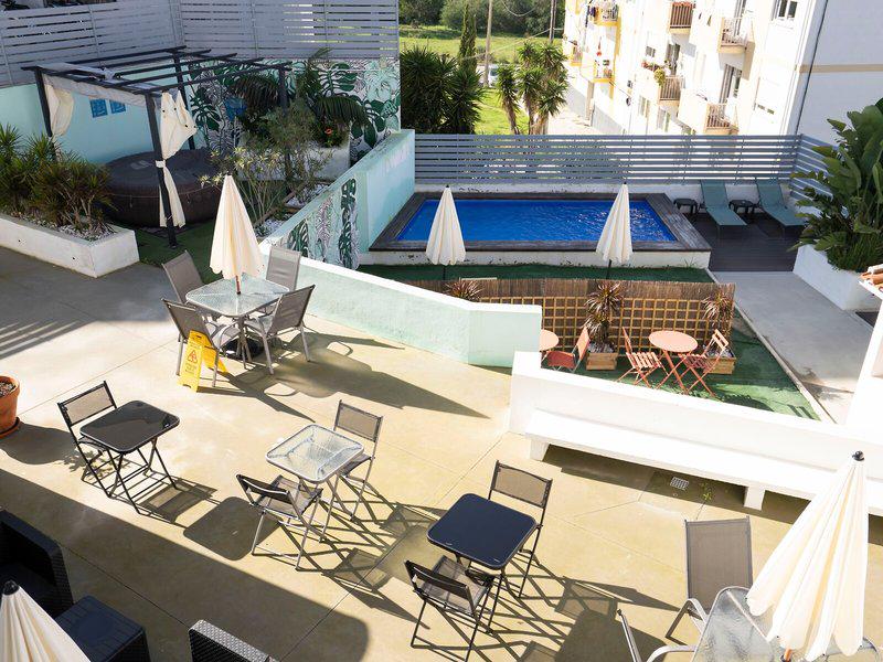 CA61DDC57B5F6C37479362A5ACEC0AB6