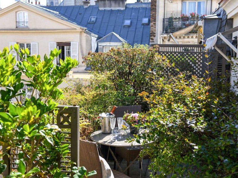 2FD264CA815E026C860DFAC196517733