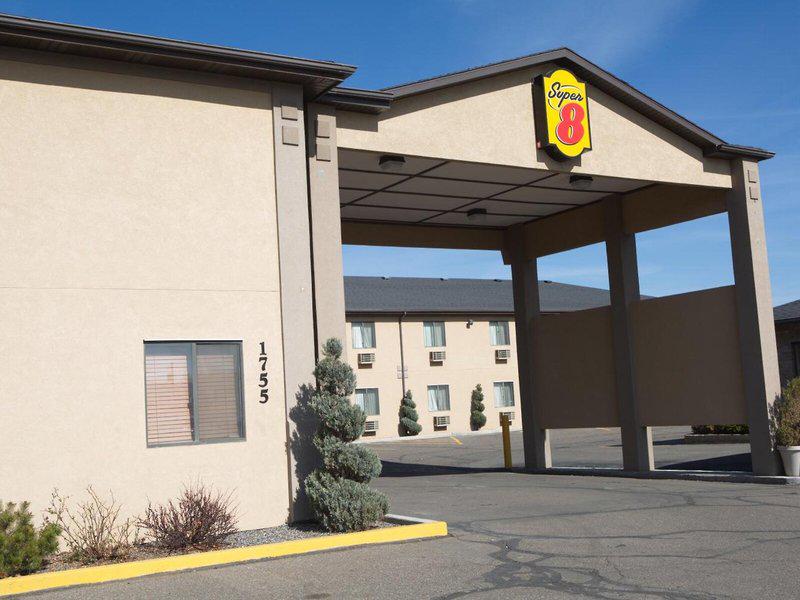 57307E48F664E9F70810CA95749E6471