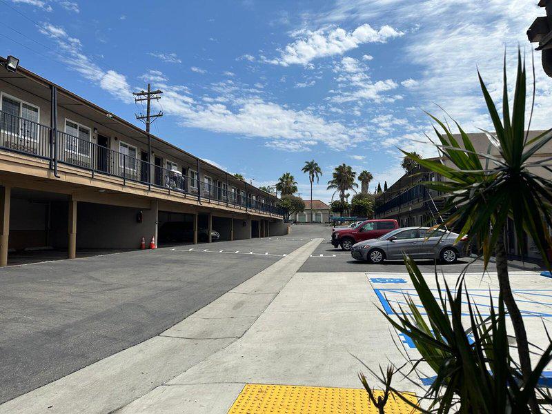 7DC296045CB9895E0C0F136238796C49