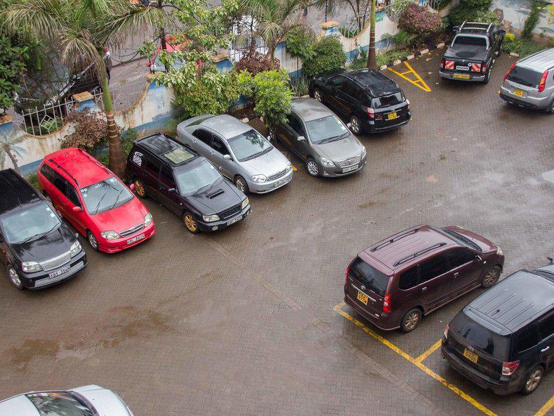 E041B66BF1075E7E012B780DA1781809