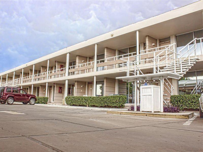 6E8661429DEC0B50300FCC5EF92DD4F7