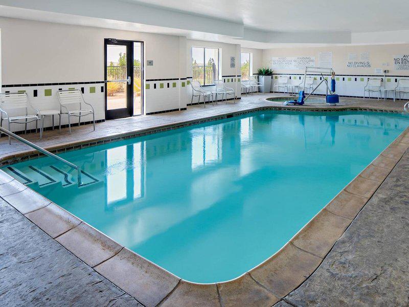 D4FA6B3576C6484A737C5ABED61898A4