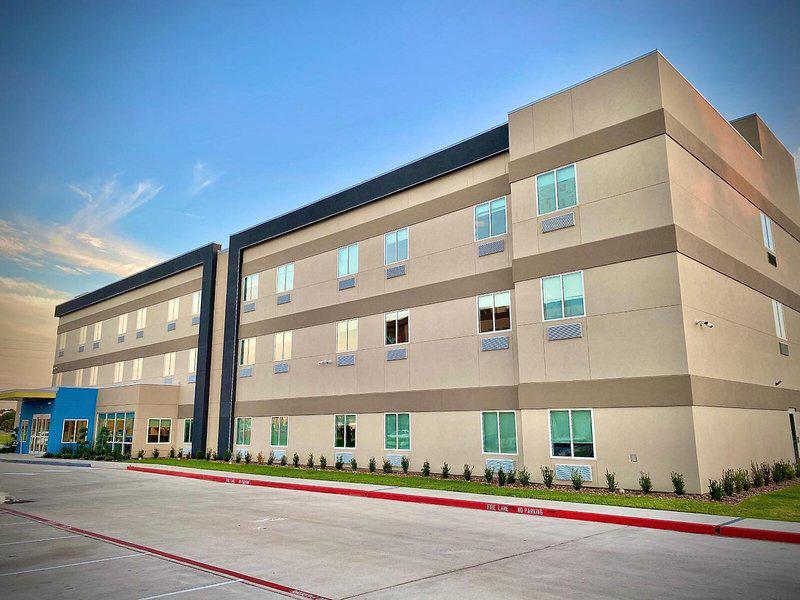 7DFB330855C28F0F0A3058DAF8DD7082