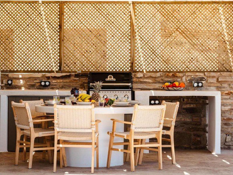 FC0542DE81194AF5F82D2B5C29B1FB7C