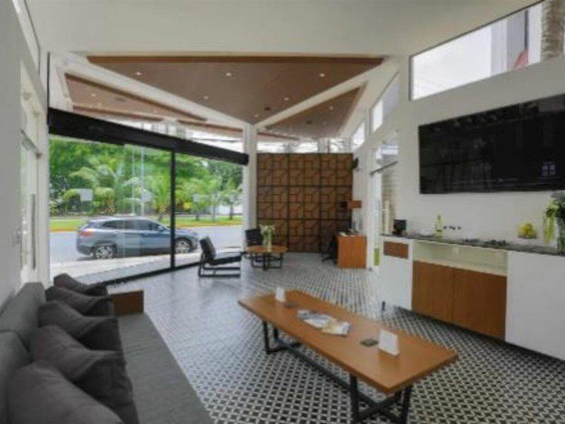 24C17D67B9AB9057B28D5BD0B2B6E4B0