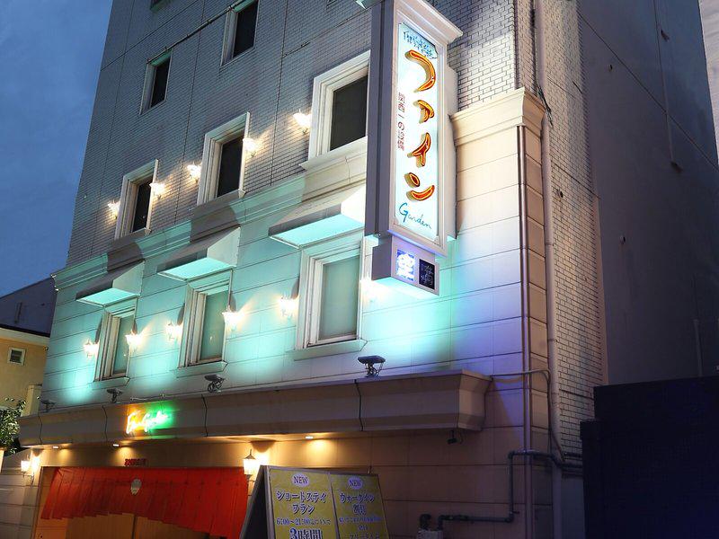 15CC3C5444AAA0634E00C9E587DAF3EB