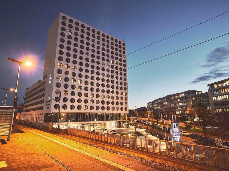 81732AEC2330F8AAA9D0DC3E601ED7CE