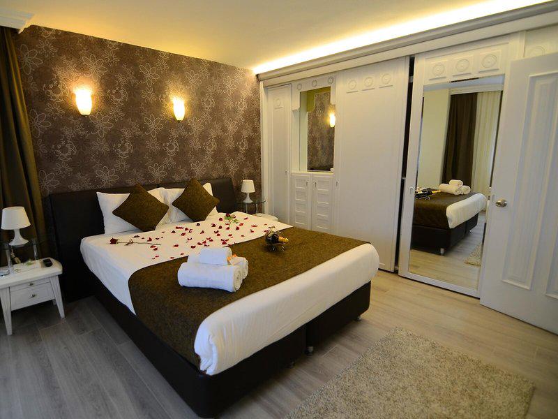 1243295F6F02E22D3CA669EB9AC4684F