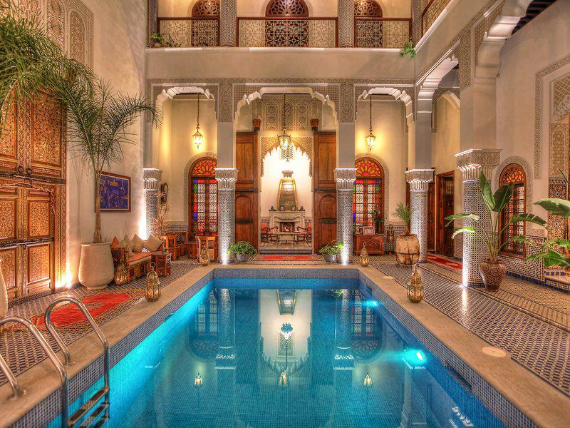 8ED18729A7D0FB16476D4AD82154B550