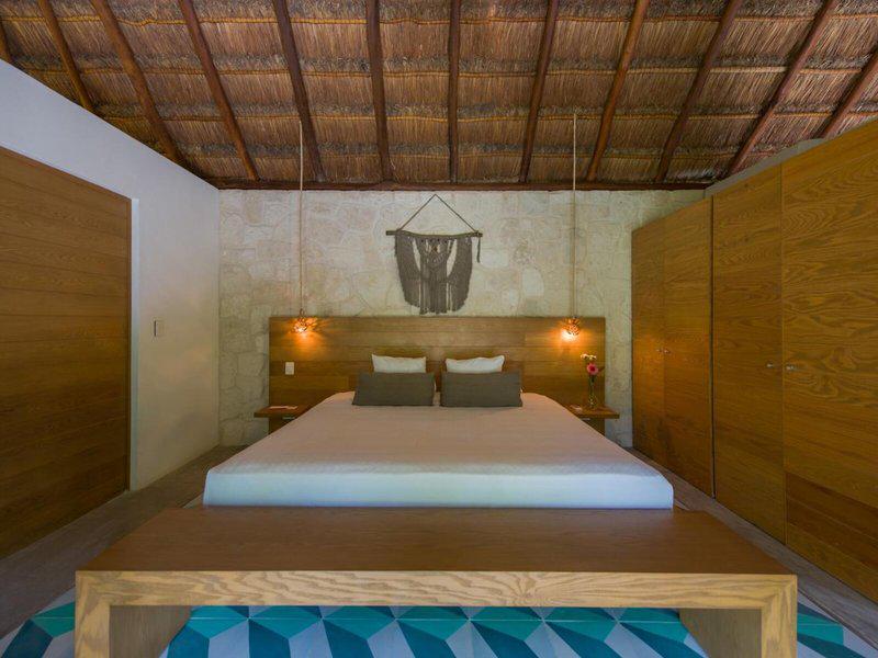 CBC24ECF0DDBC85CB7579B8603F67805