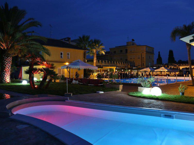 8F7C781A558CC4933C5370563384BE5D