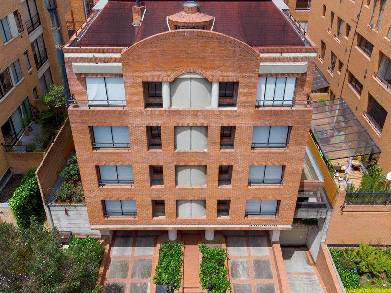 AD2EB398D40F9A3519FF5FF570FE8FEE