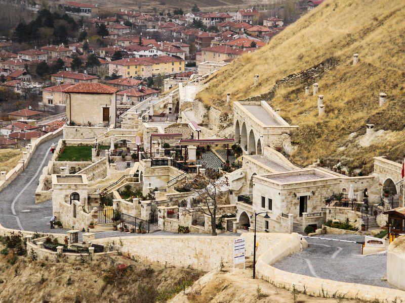 6F1B67054DA27E89A45C0A23F3E15AFE