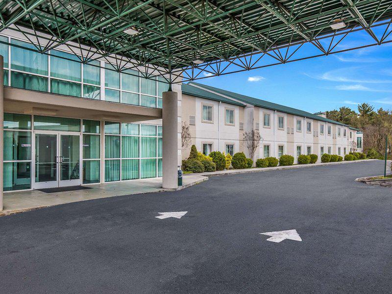 0DCAE0892F2B07AF829659E8F08DDAC1