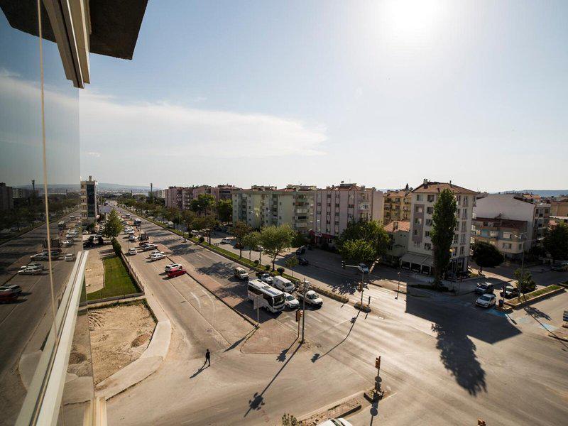 AF203328F14F6143C36A07F7AA7A6DBF