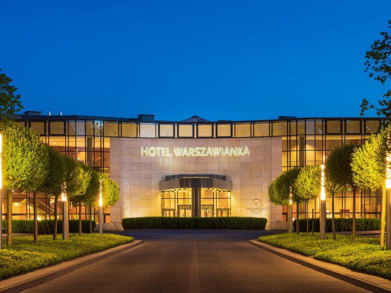 CC9E36E4480F4FBE0588878A93DC99AF