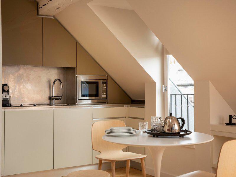 E0782120774B430F546377A103299F4D