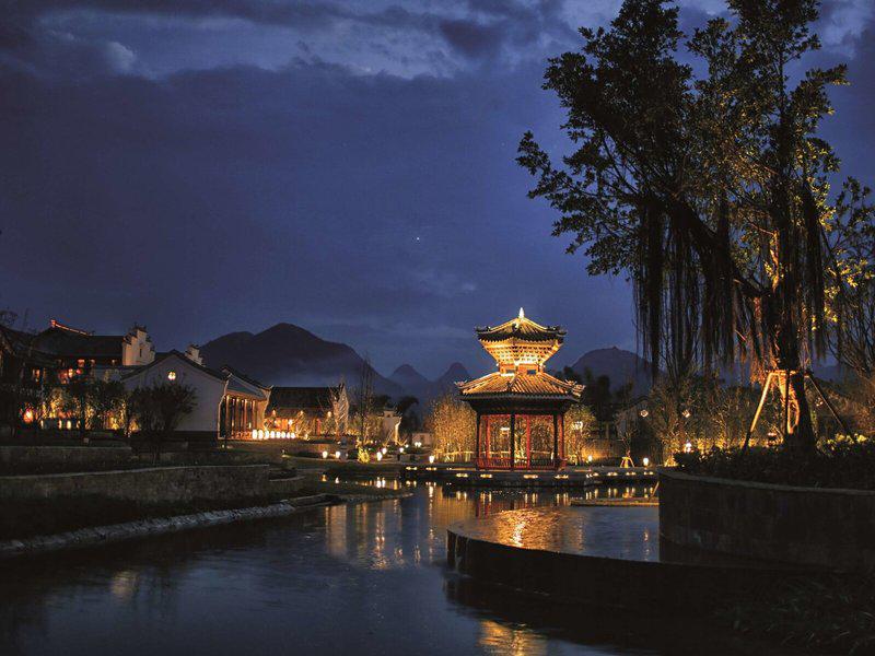 997278C6528F8B8F54A730D24A135111