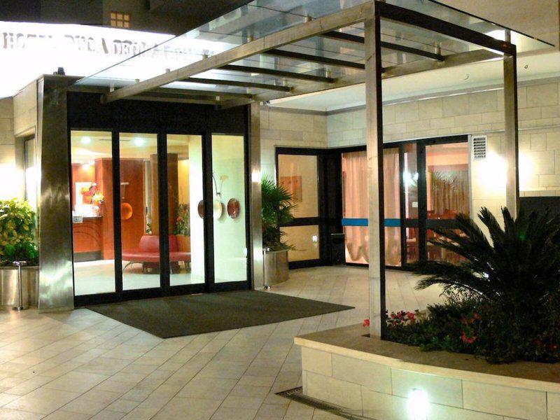 556A4C7FF665C559F43BFA2573FC9206