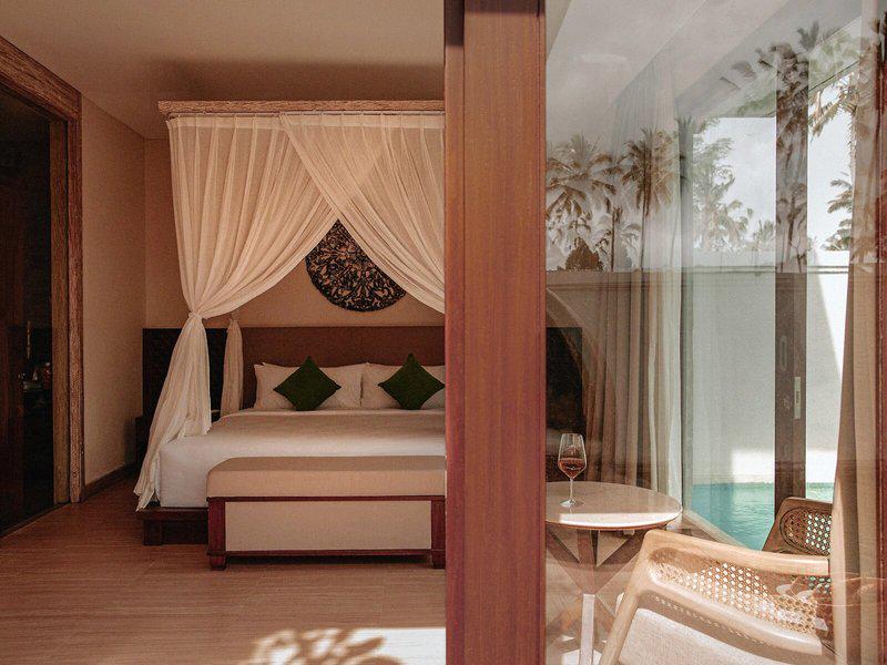 009315C39DB744FFE12020AEEE7468A4