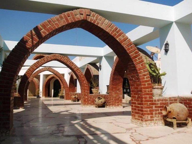 D3CF952368FE27C39539216763FF2612