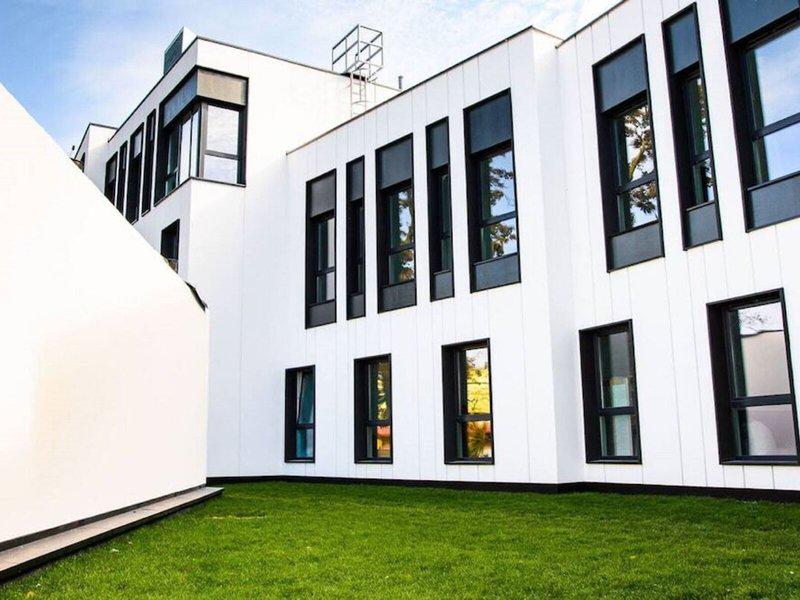 0E9B2AFC491C497E8CE48BAA82EEB26E