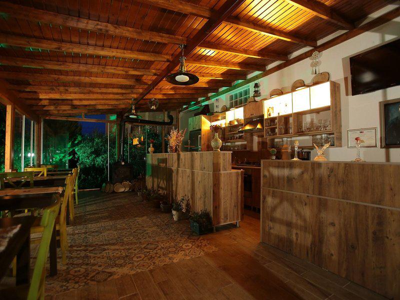 21D2F6570CDD4B4241BB015A822A81A4