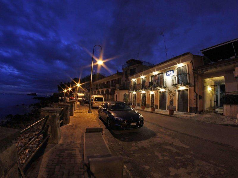 DFD44C09BD58A2DDF91E3C5F9BC118C7