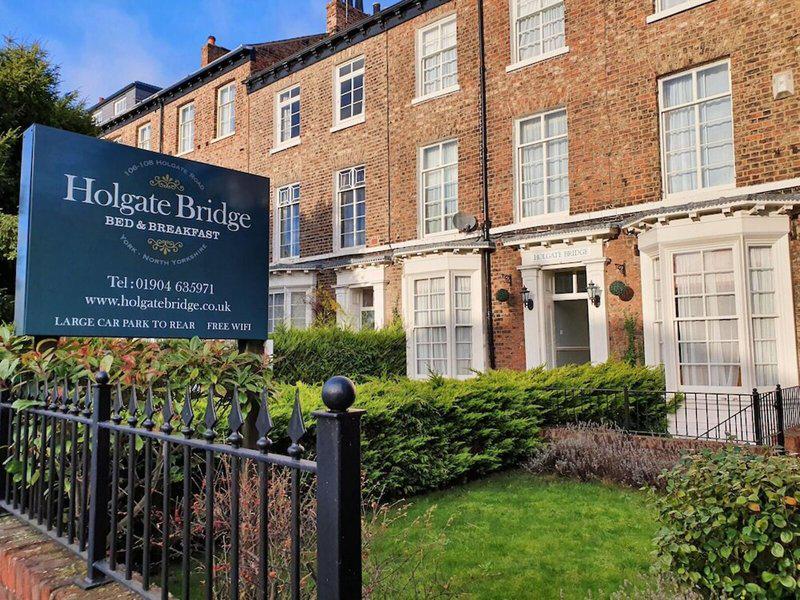 1844DF1275AD9833E083A31E8A0F8C64