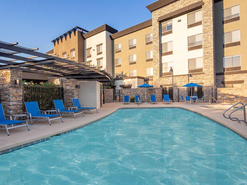 D4A7A8ECC16C395D9EFF4922BC3253ED