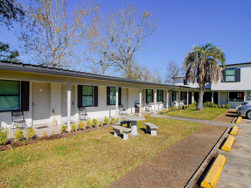 A230F439C33ED1FA33557A71352D74F8