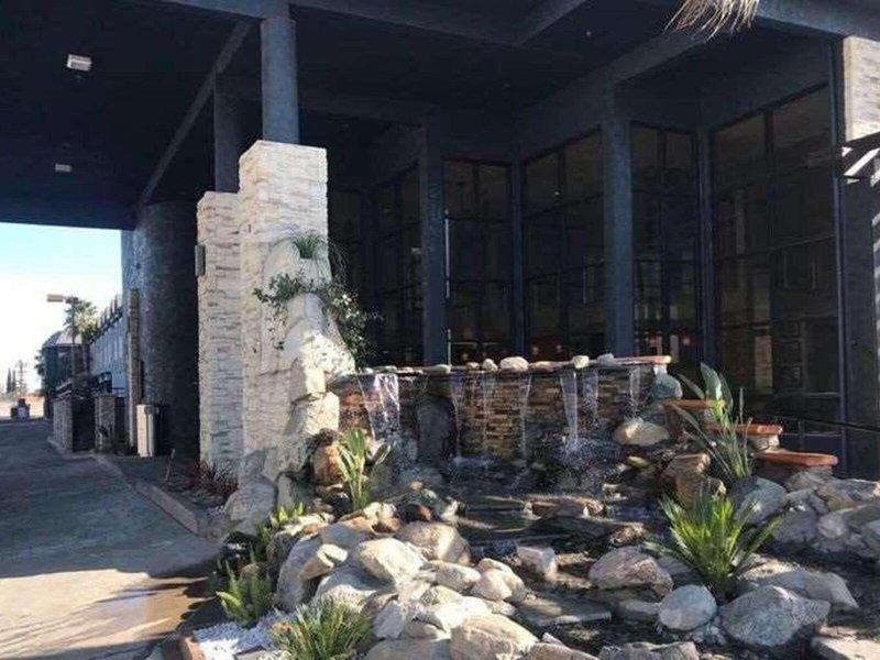 C0122BF09B8E2E9FF1A0953933E7DB88