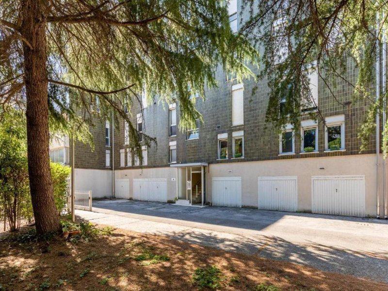 8BF7E4C5FAB726997F7F8B8572FE63B1