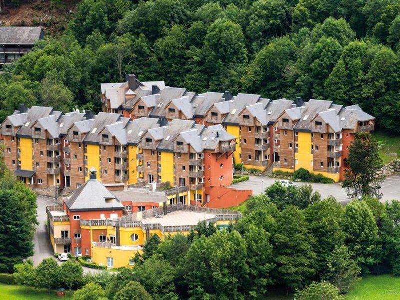 E8940D9C1B4C253E98B100207CA60E8F