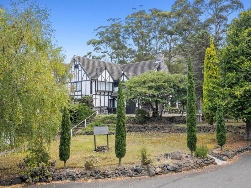 B093230123149657C7E35C1AA090A83A