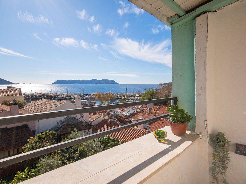 720354D84487B6C40CB2C82A6B6B9382