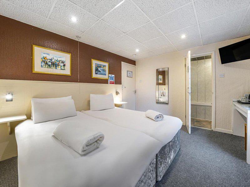 ECDBF6FAABF0CFD726DBA905F7877F7D