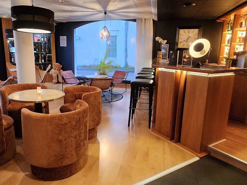 9318F0E466AF3D49A7BB1151614AC2F2