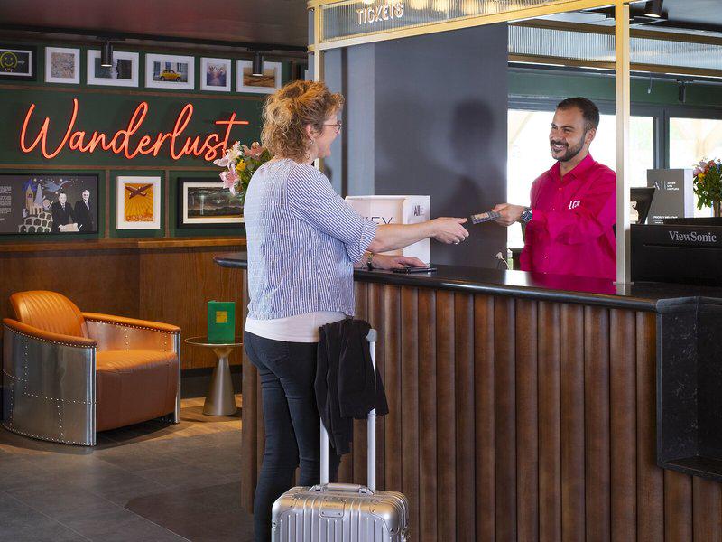 C0A863D4B7053DE874B0DD4AC73532B8