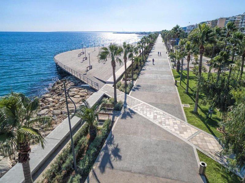 388698233AC31768DD74F9860D7E5BC8