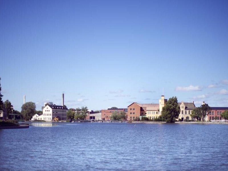 E89FBB2D6BFFFB62033BFC7530E9B4C8