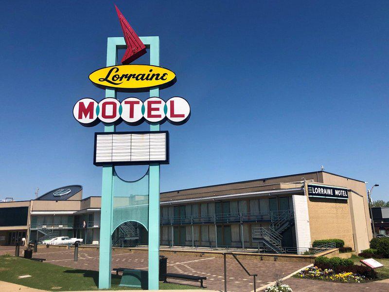 AE2CB8247F15A4EFD784E9A1C74D48E2