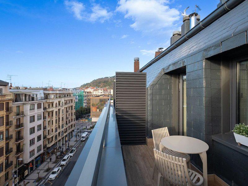 4F5AF0A99AD5C6B1B505E6BDAFCF911B