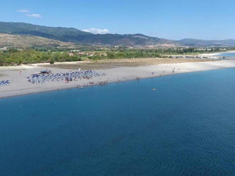 BF2FFFE62B3BBECA0DE99E9D232112A6